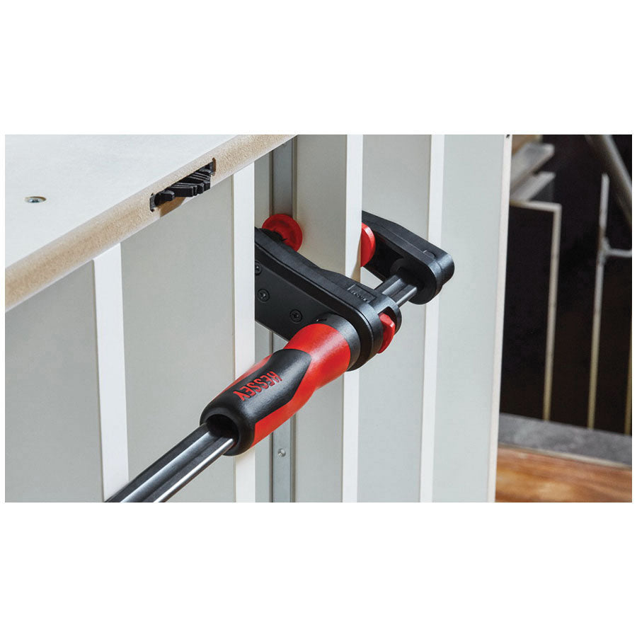 Bessey® GearKlamp® GK15 1-Handed Bar Clamp, 6 in Clamping, 2-3/8 in D Throat, 0 to 6 in Spreading, Ergonomic Grip Handle, Steel Bar