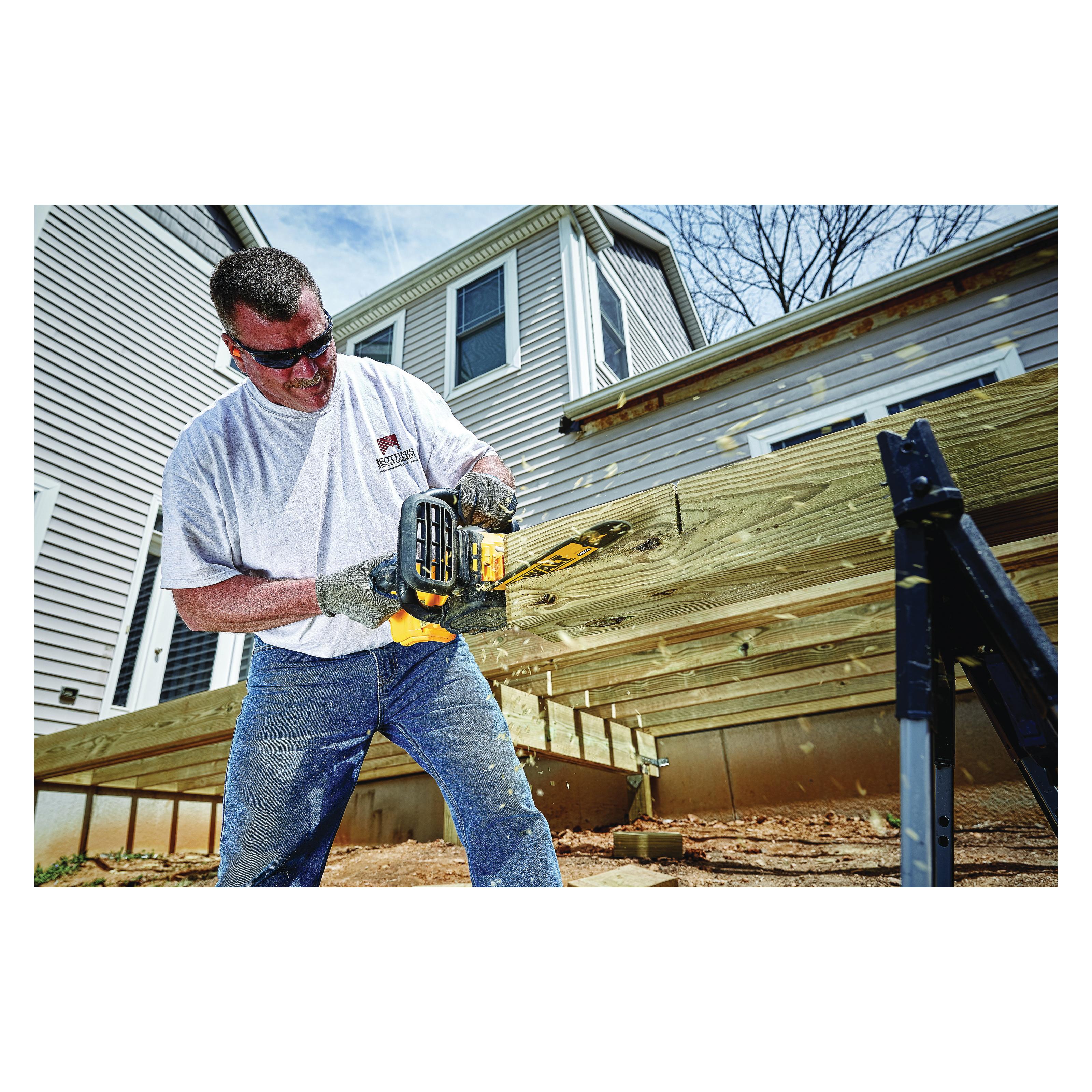 DeWALT® DCCS620P1 XR® Brushless Compact Cordless Chain Saw, 0.043 in Bar/Chain, 12 in L Bar/Chain, 20 V, 5 Ah Li-Ion Battery, Bare Tool