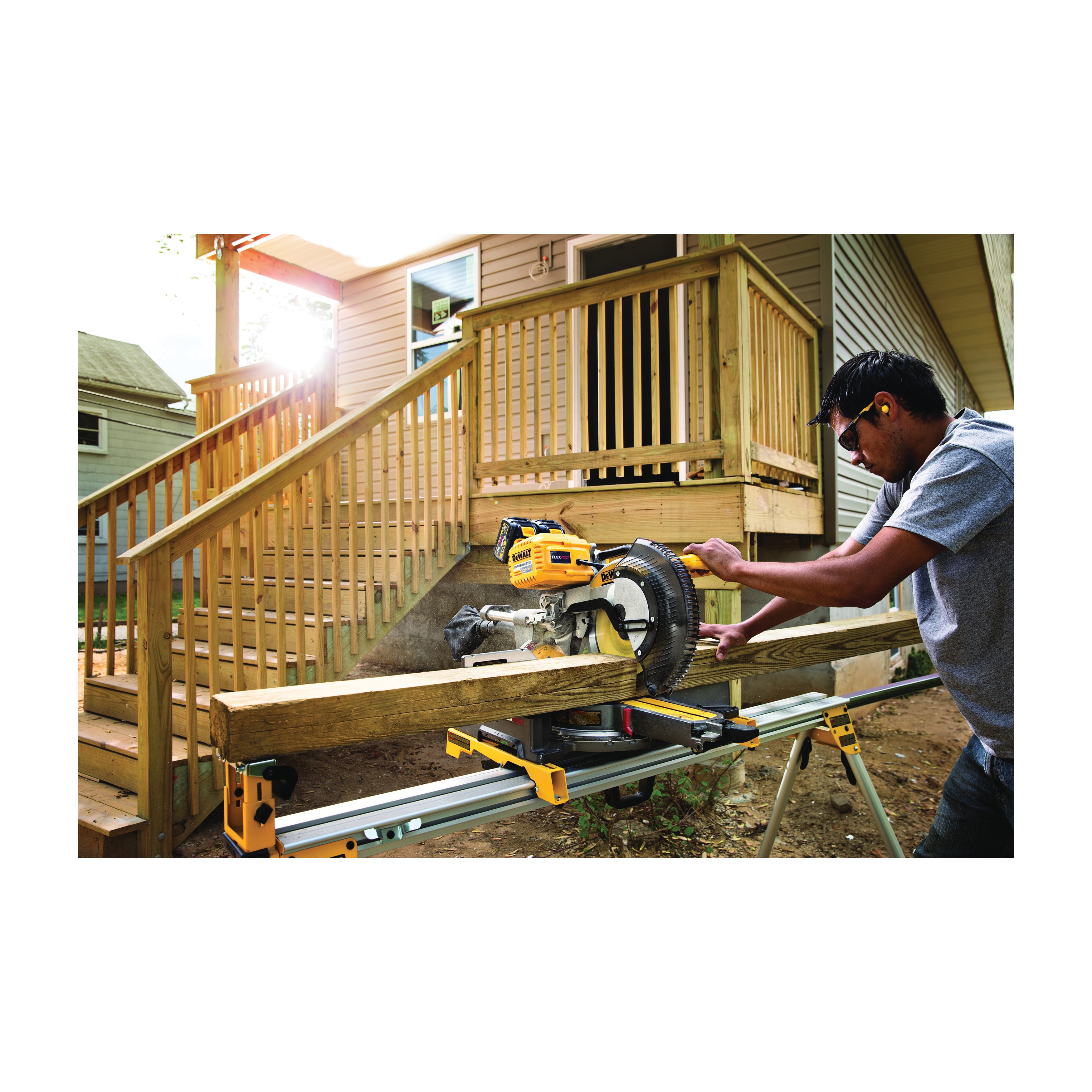 DeWALT® 120V MAX* FLEXVOLT™ DHS790AT2 Cordless Double Bevel Compound Miter Saw Kit, 12 in Dia Blade, 5/8, 1 in Arbor/Shank, 16 in Cutting, 45 deg Miter, 49 deg Bevel