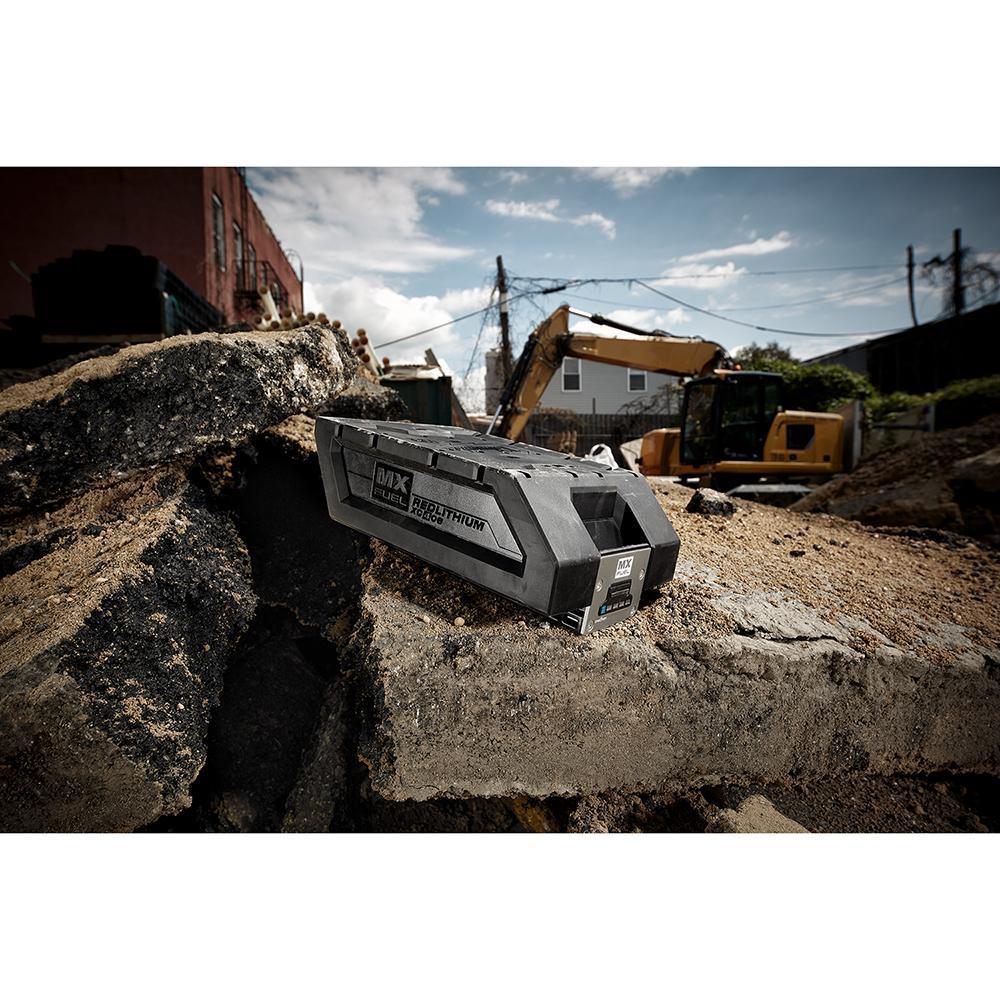 Milwaukee® MX FUEL™ REDLITHIUM™ MXFXC406 Rechargeable Battery Pack, 6 Ah Li-Ion Battery, For Use With MX FUEL™ REDLITHIUM™ Equipment